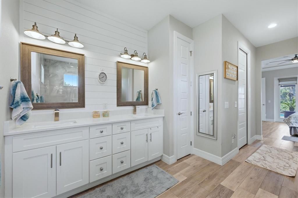 For Sale: $850,000 (3 beds, 2 baths, 2062 Square Feet)
