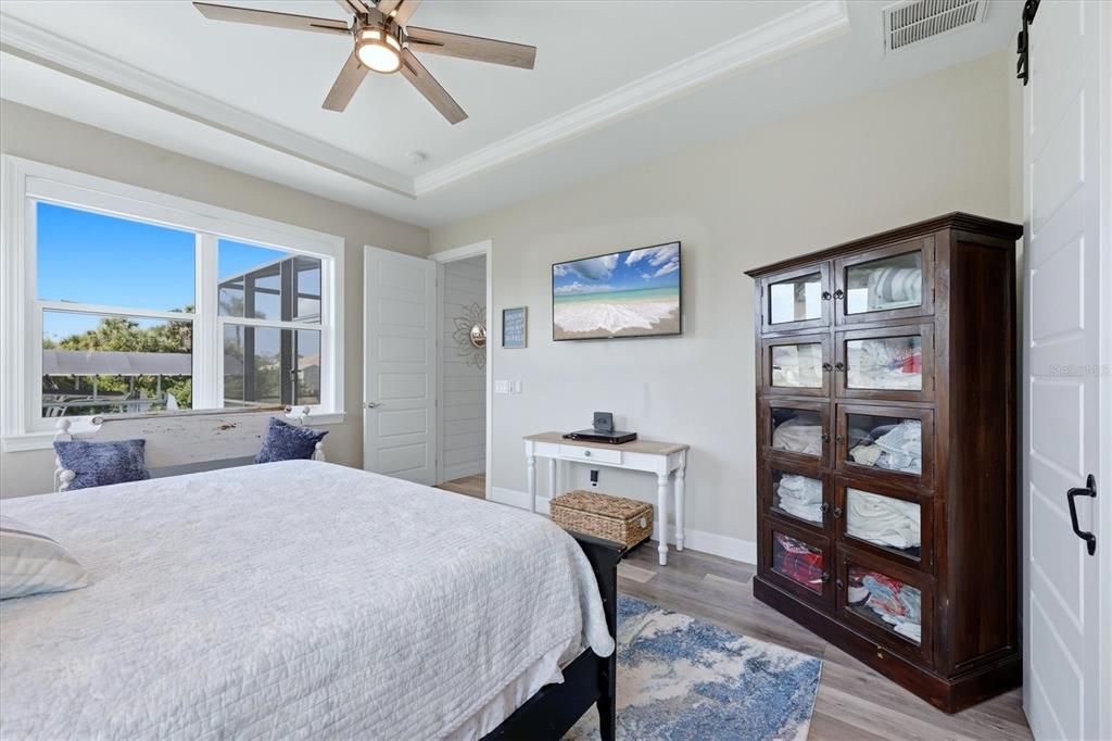 For Sale: $850,000 (3 beds, 2 baths, 2062 Square Feet)
