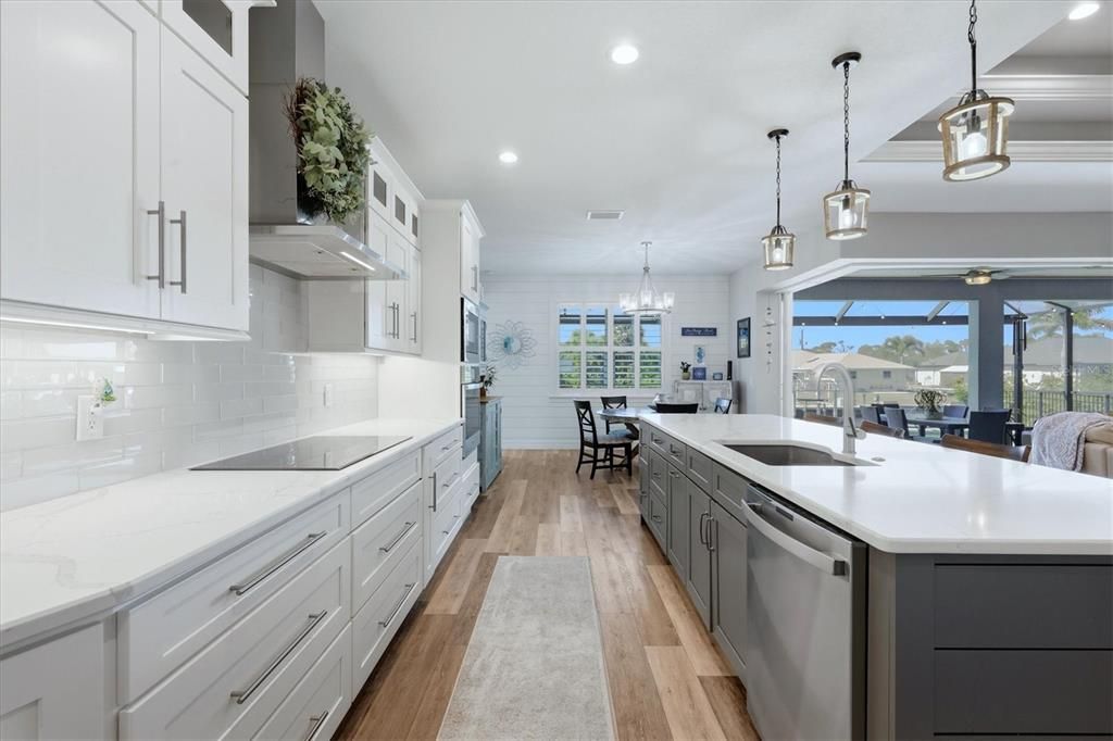 For Sale: $850,000 (3 beds, 2 baths, 2062 Square Feet)