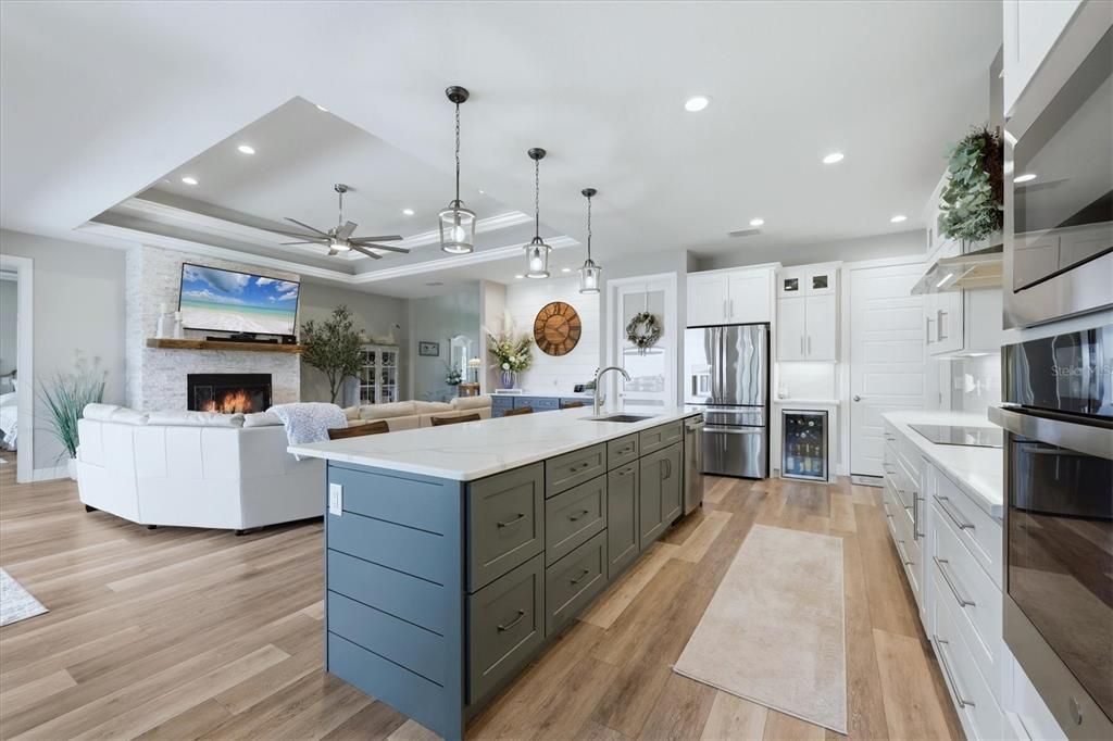 For Sale: $850,000 (3 beds, 2 baths, 2062 Square Feet)