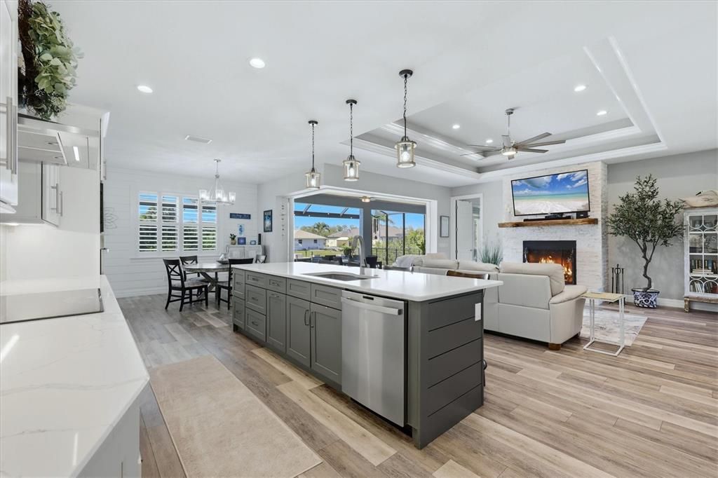For Sale: $850,000 (3 beds, 2 baths, 2062 Square Feet)