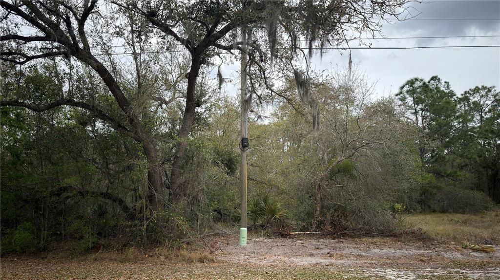 На продажу: $10,500 (0.28 acres)