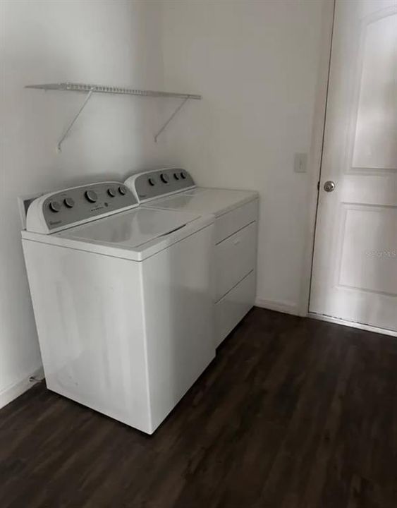 En Venta: $320,000 (3 camas, 2 baños, 1541 Pies cuadrados)