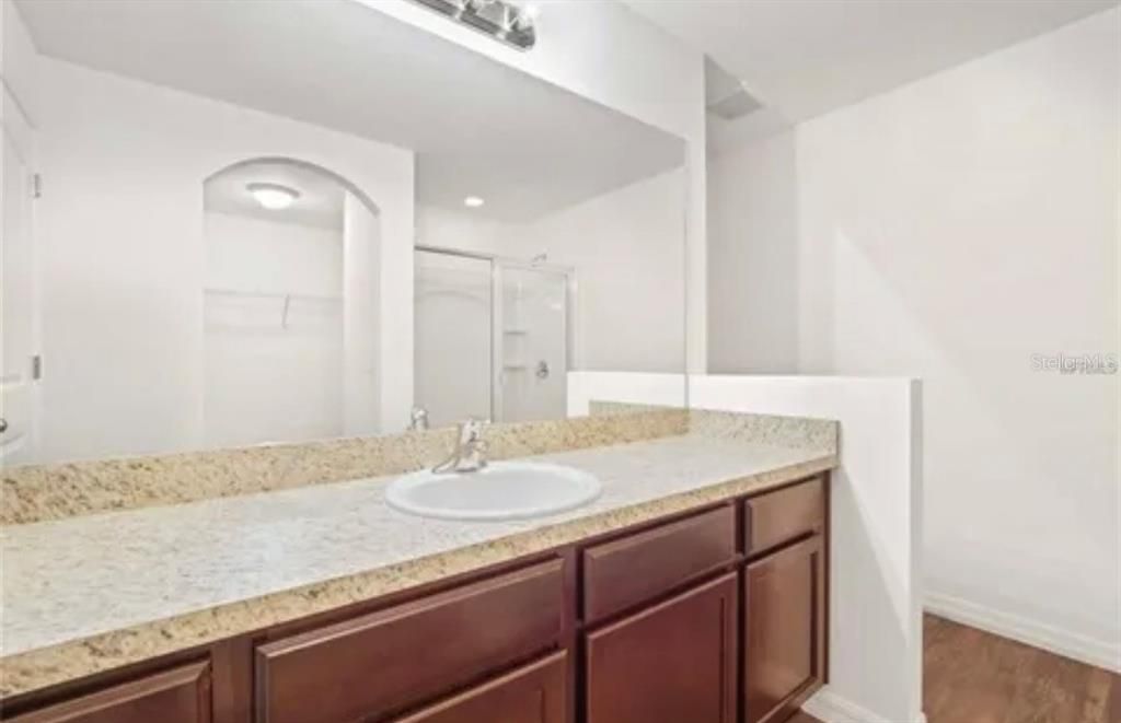 En Venta: $320,000 (3 camas, 2 baños, 1541 Pies cuadrados)