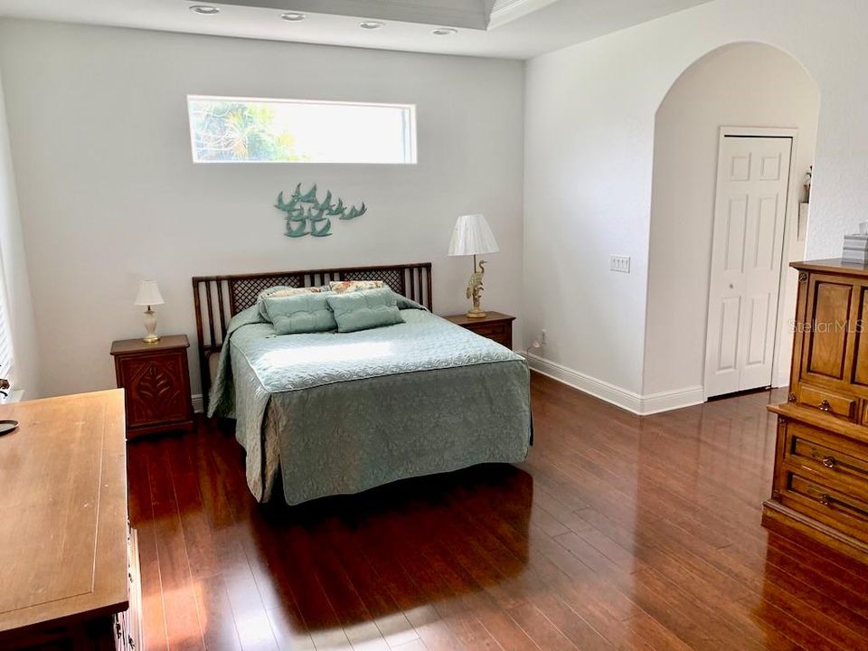 En Renta: $4,500 (3 camas, 2 baños, 2044 Pies cuadrados)