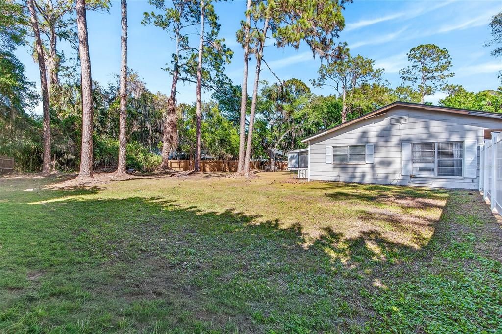 Activo con contrato: $349,900 (3 camas, 2 baños, 1898 Pies cuadrados)