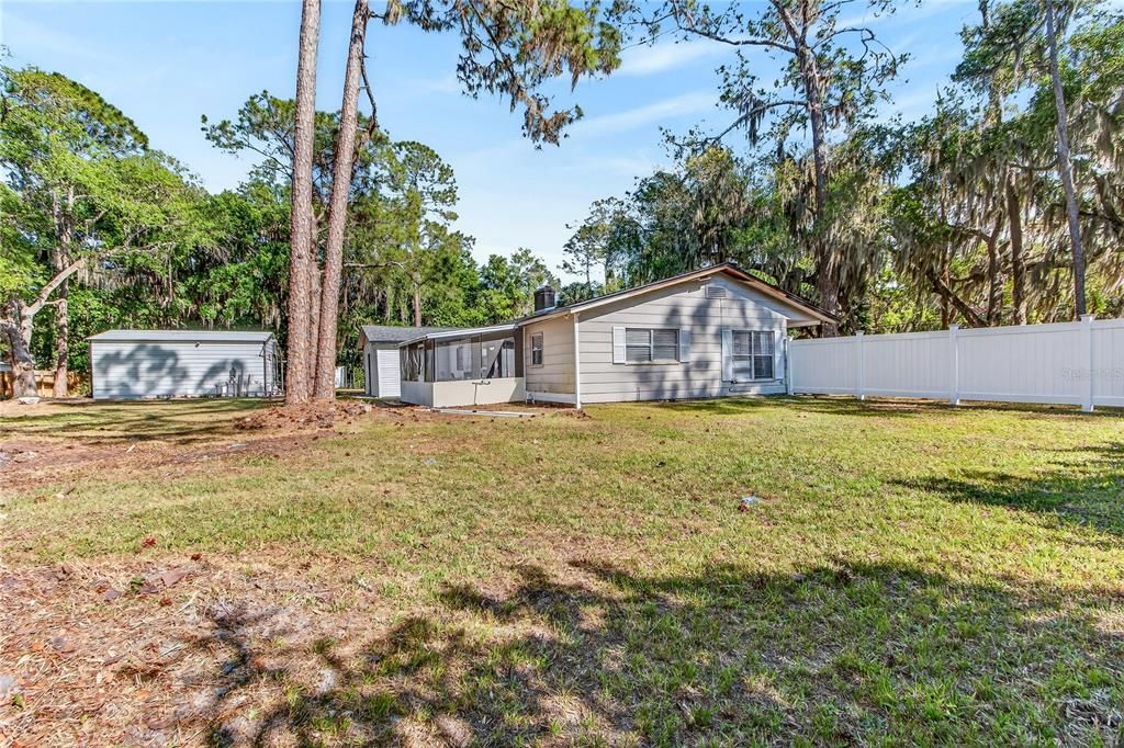 Activo con contrato: $349,900 (3 camas, 2 baños, 1898 Pies cuadrados)