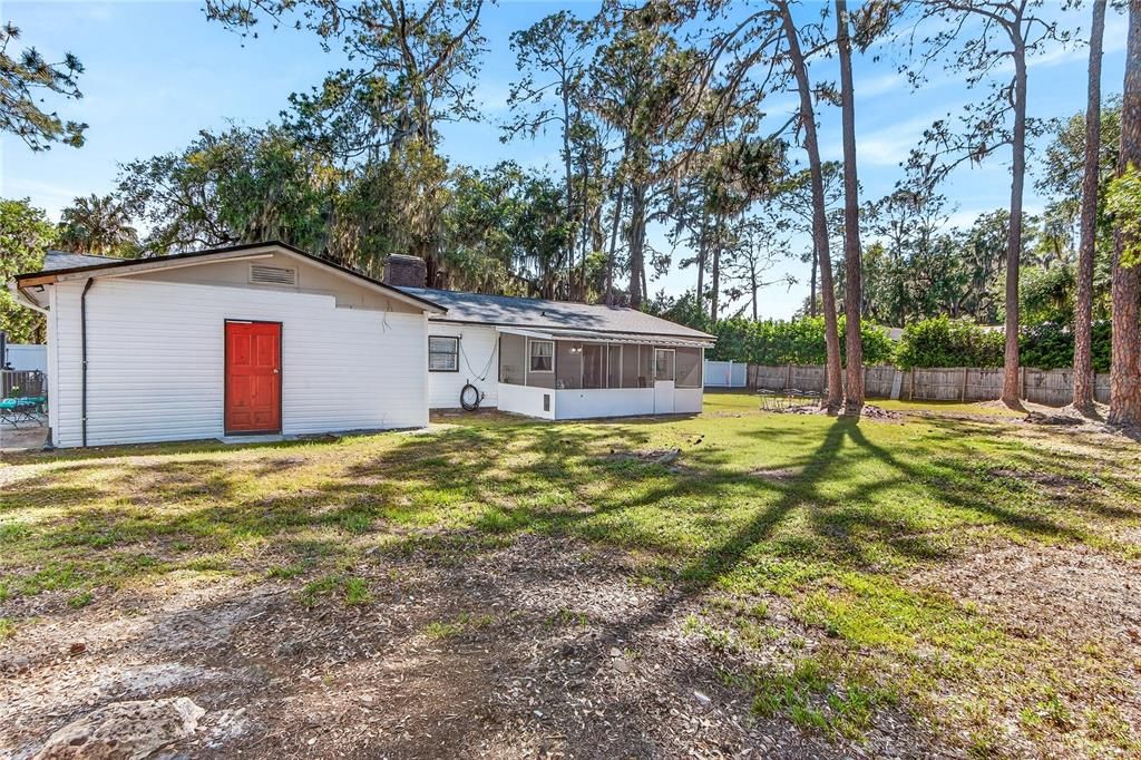 Activo con contrato: $349,900 (3 camas, 2 baños, 1898 Pies cuadrados)