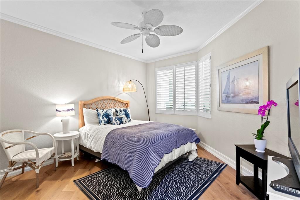 Active With Contract: $950,000 (2 beds, 2 baths, 1625 Square Feet)