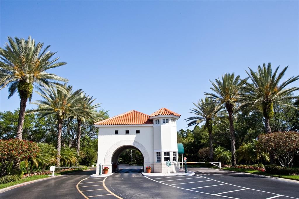 Active With Contract: $950,000 (2 beds, 2 baths, 1625 Square Feet)