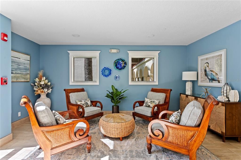 Active With Contract: $950,000 (2 beds, 2 baths, 1625 Square Feet)