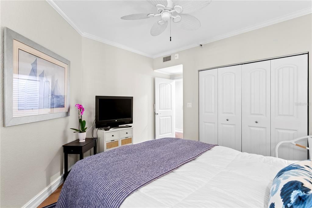 Active With Contract: $950,000 (2 beds, 2 baths, 1625 Square Feet)