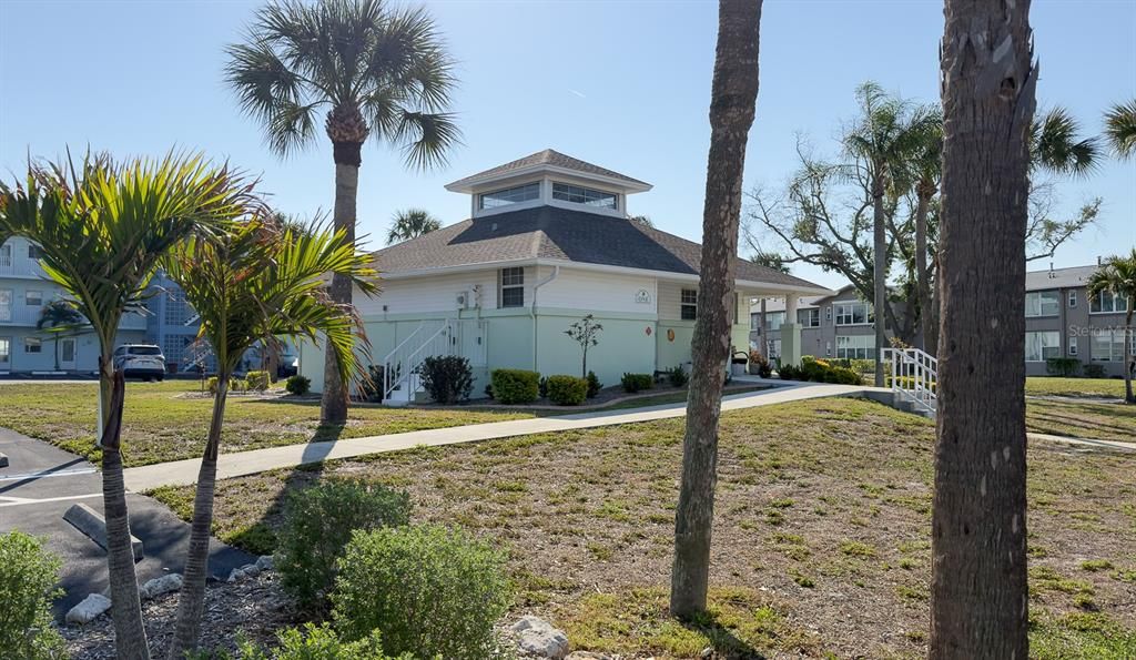 En Venta: $245,000 (2 camas, 1 baños, 1100 Pies cuadrados)