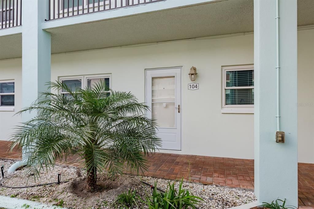 En Venta: $245,000 (2 camas, 1 baños, 1100 Pies cuadrados)