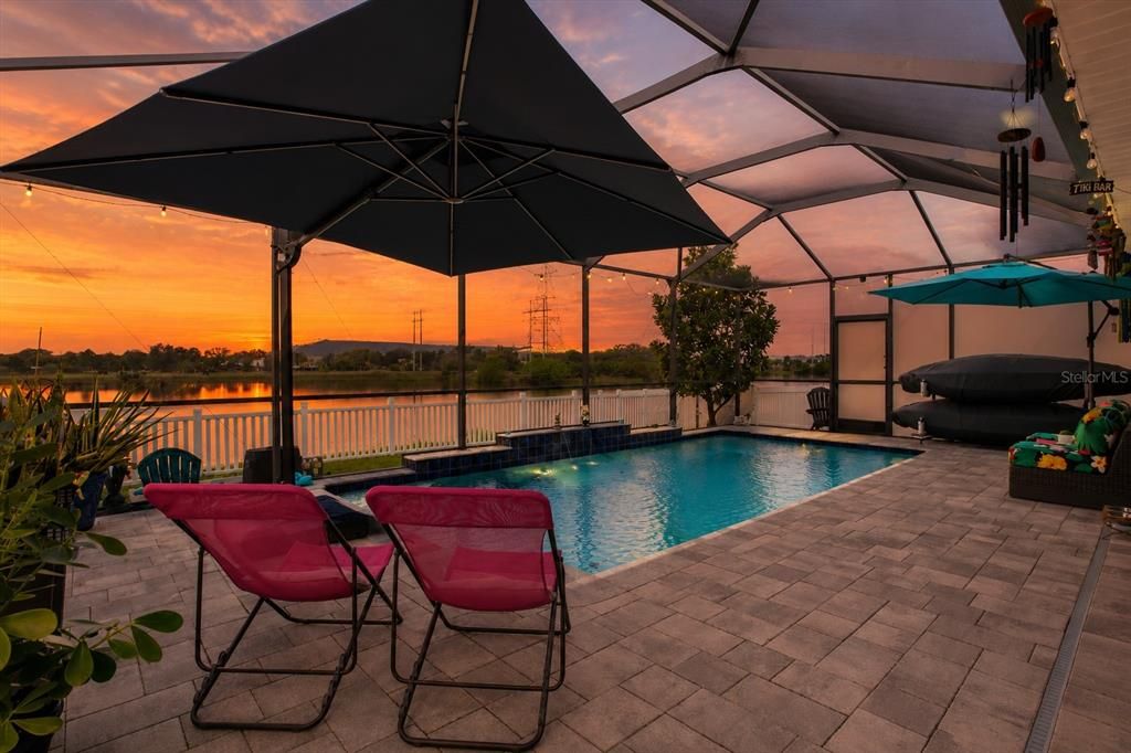 Recently Sold: $485,900 (4 beds, 2 baths, 2072 Square Feet)