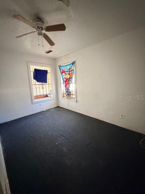 Active With Contract: $98,000 (3 beds, 1 baths, 927 Square Feet)
