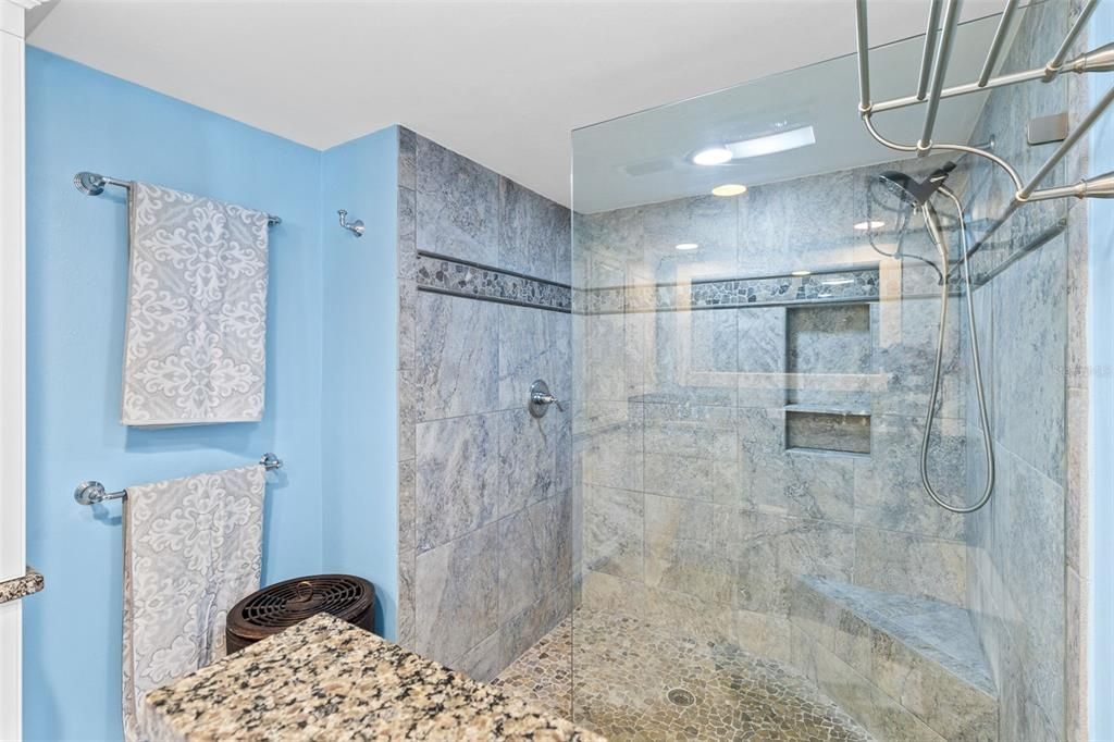 For Sale: $879,990 (2 beds, 2 baths, 1800 Square Feet)