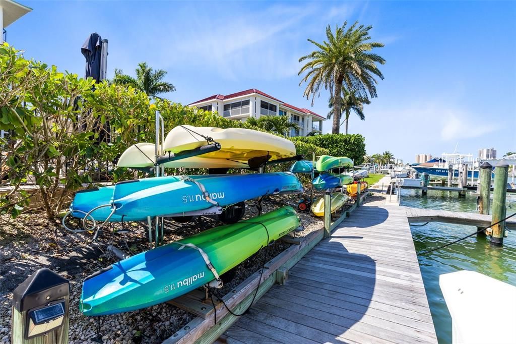For Sale: $879,990 (2 beds, 2 baths, 1800 Square Feet)