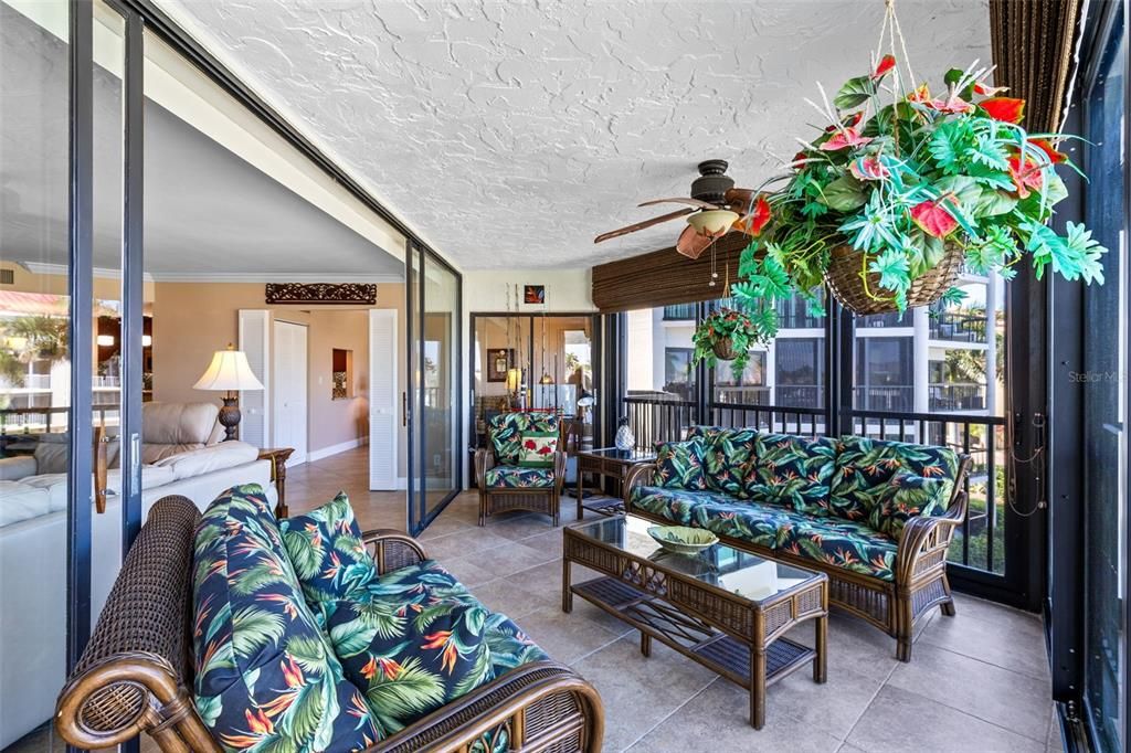 For Sale: $879,990 (2 beds, 2 baths, 1800 Square Feet)