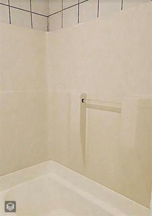 待售: $79,500 (2 贝兹, 2 浴室, 1292 平方英尺)