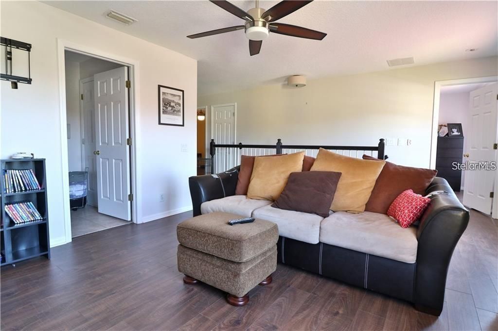 Active With Contract: $3,300 (4 beds, 2 baths, 1866 Square Feet)