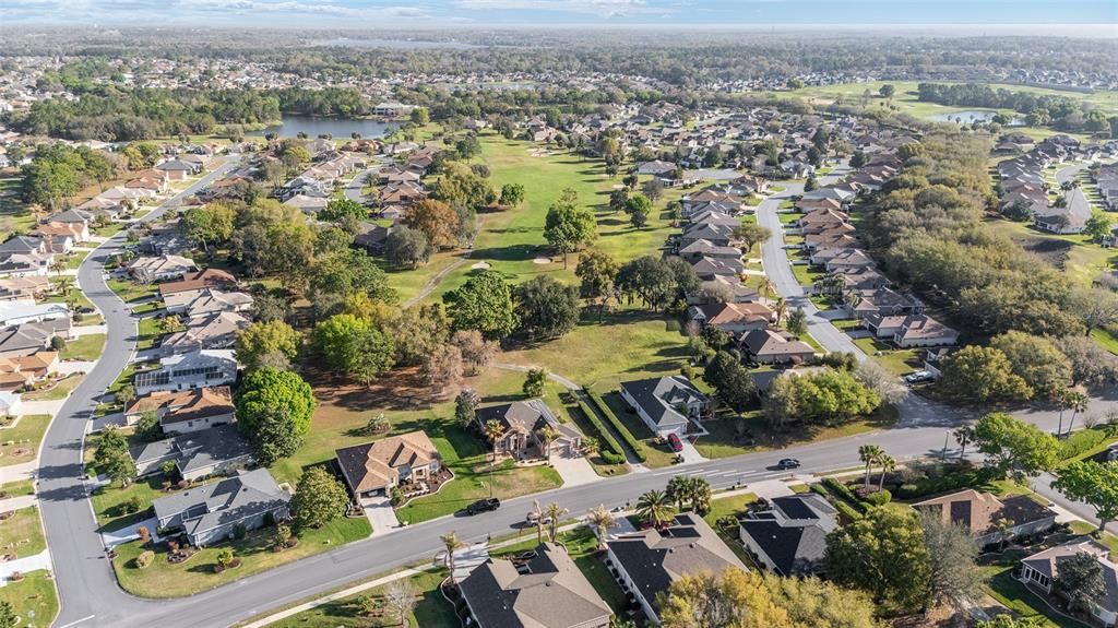 Под контрактом: $439,000 (3 спален, 2 ванн, 1958 Квадратных фут)