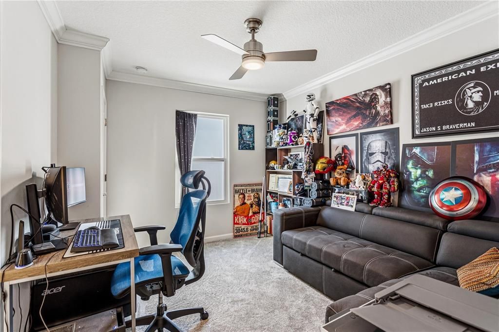 En Venta: $1,300,000 (6 camas, 6 baños, 4198 Pies cuadrados)