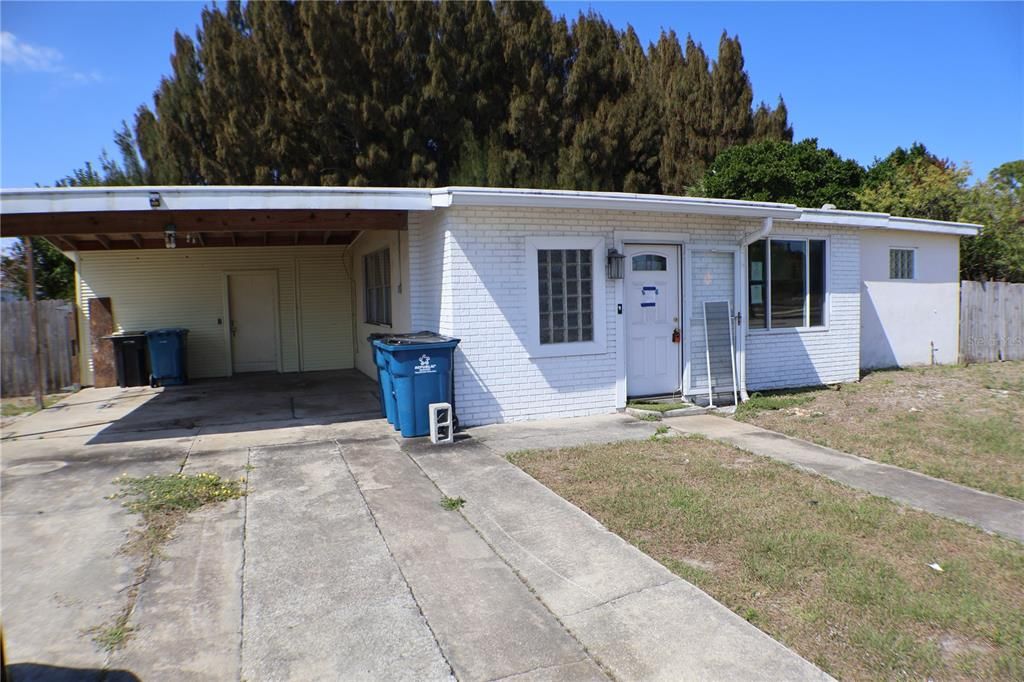 Activo con contrato: $159,000 (3 camas, 2 baños, 782 Pies cuadrados)