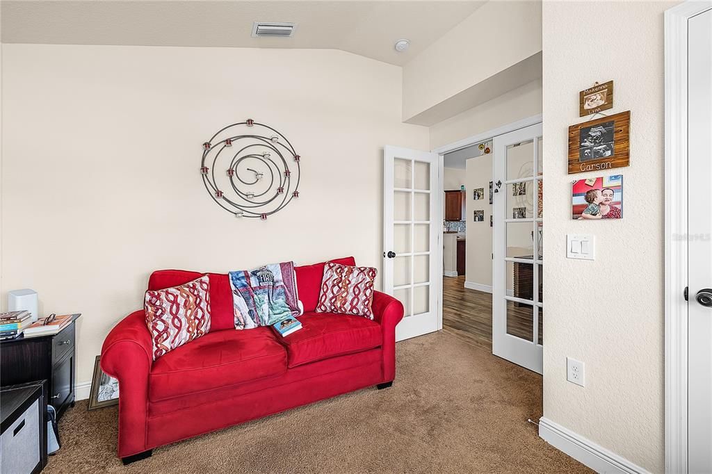 Active With Contract: $325,000 (4 beds, 2 baths, 1827 Square Feet)
