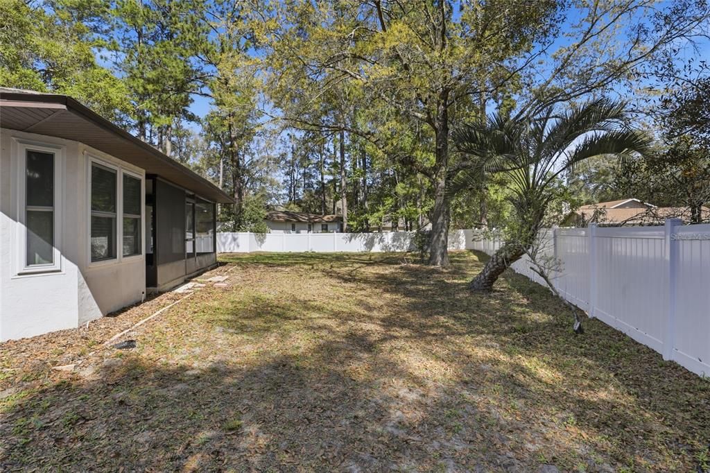 For Sale: $325,000 (3 beds, 2 baths, 1773 Square Feet)