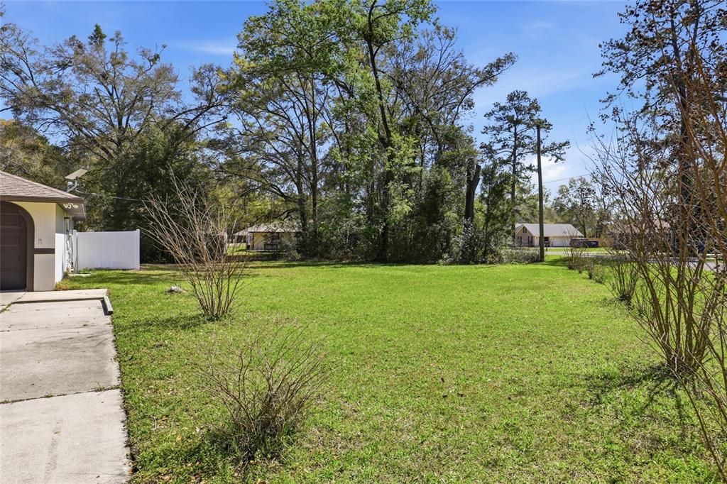 For Sale: $325,000 (3 beds, 2 baths, 1773 Square Feet)