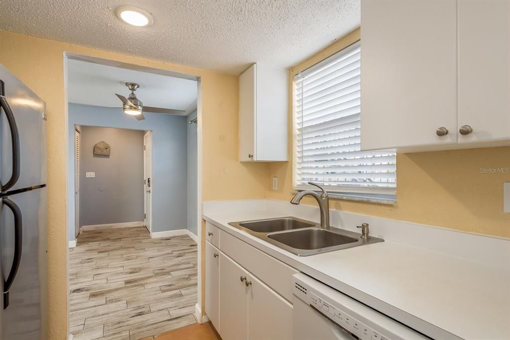 Activo con contrato: $104,900 (1 camas, 1 baños, 824 Pies cuadrados)