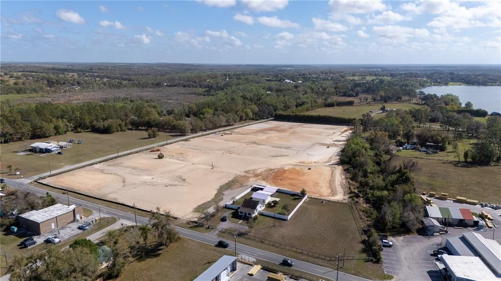 待售: $220,000 (0.53 acres)