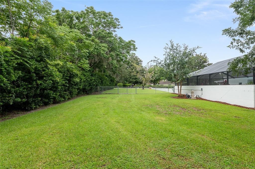 Activo con contrato: $675,000 (3 camas, 3 baños, 2860 Pies cuadrados)