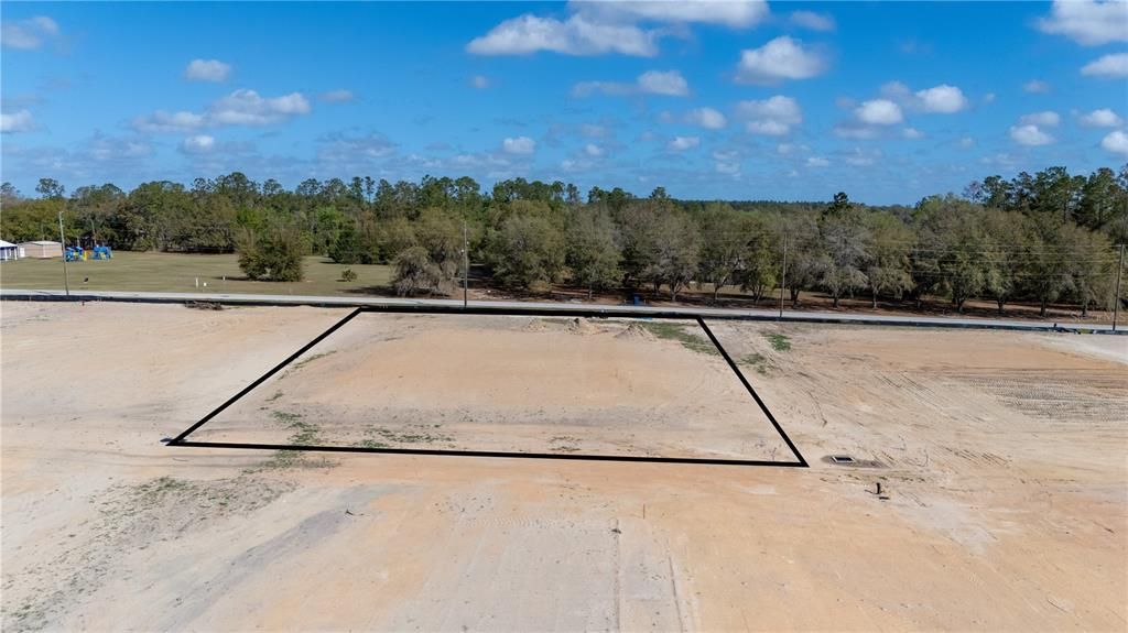 待售: $220,000 (0.53 acres)