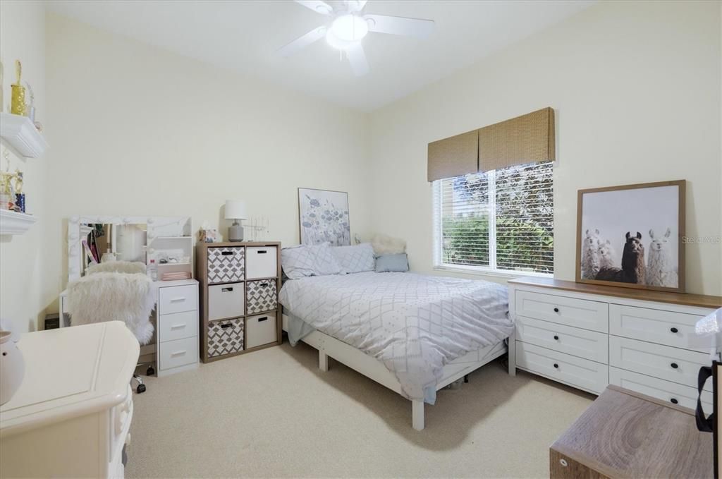 En Venta: $985,450 (4 camas, 3 baños, 3102 Pies cuadrados)