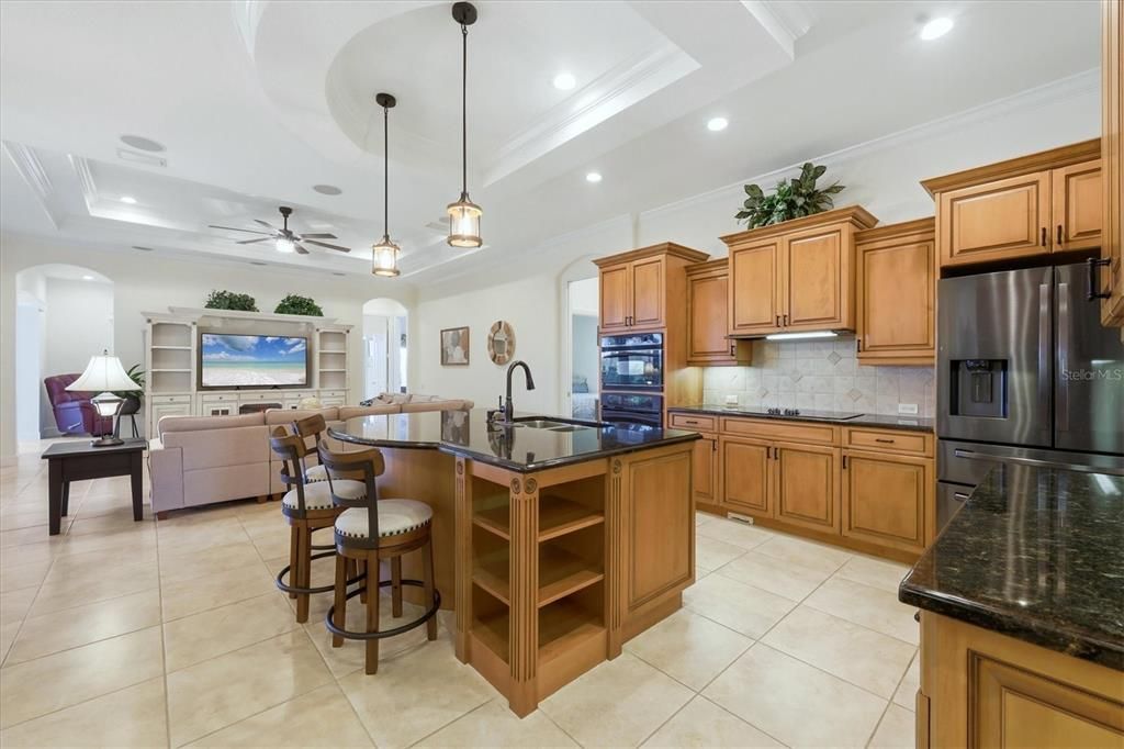 En Venta: $985,450 (4 camas, 3 baños, 3102 Pies cuadrados)