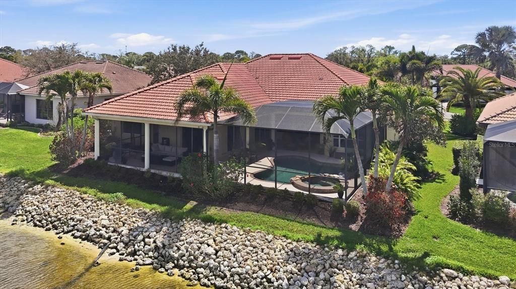 En Venta: $985,450 (4 camas, 3 baños, 3102 Pies cuadrados)