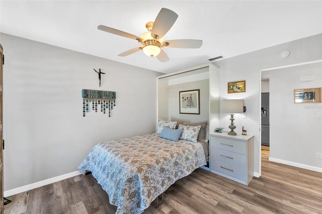 На продажу: $975,595 (2 спален, 2 ванн, 1188 Квадратных фут)