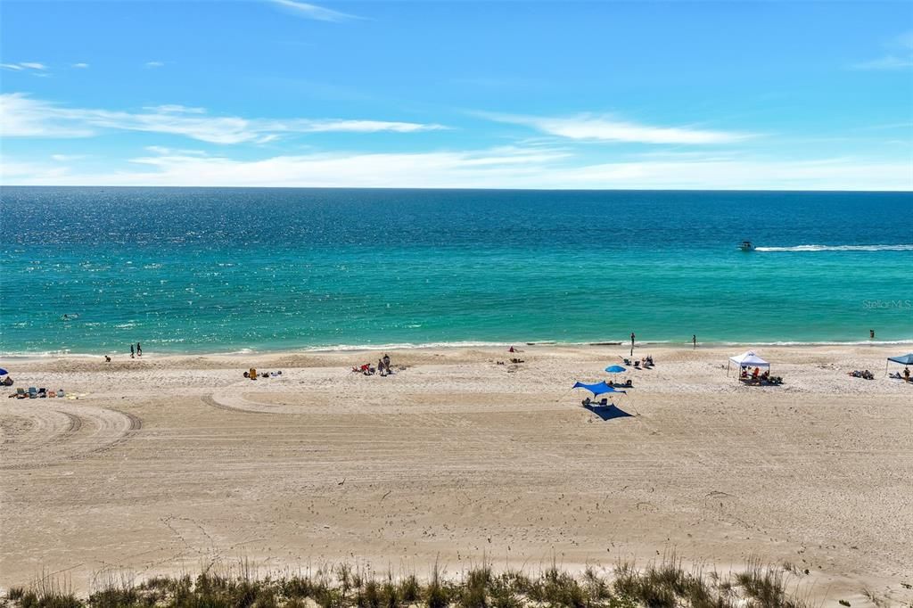 На продажу: $975,595 (2 спален, 2 ванн, 1188 Квадратных фут)