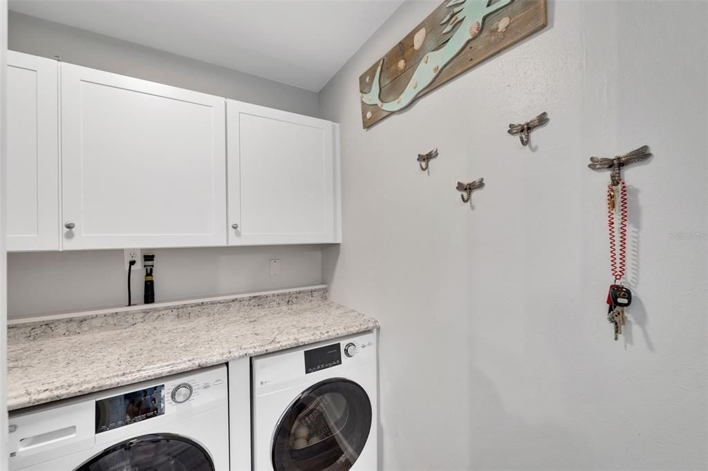 На продажу: $975,595 (2 спален, 2 ванн, 1188 Квадратных фут)