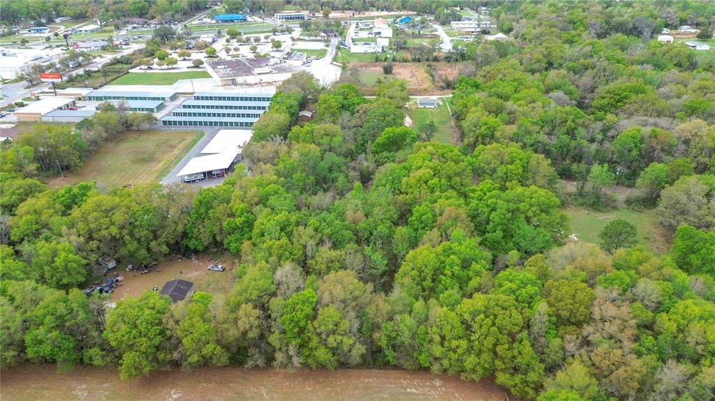 待售: $199,950 (6.53 acres)