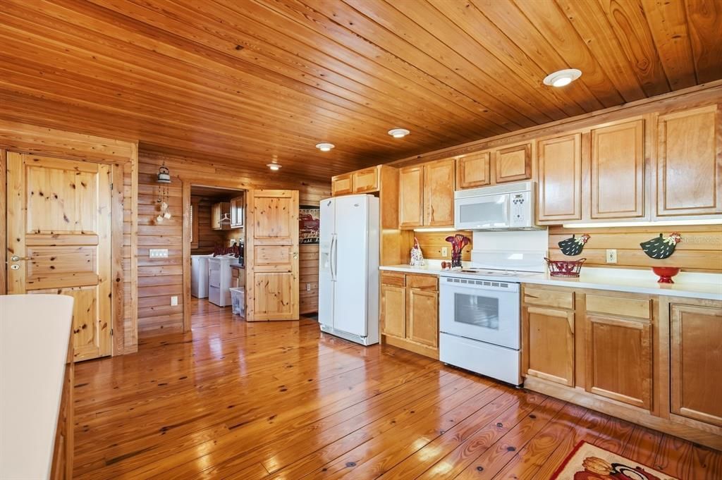 На продажу: $799,000 (4 спален, 3 ванн, 3452 Квадратных фут)