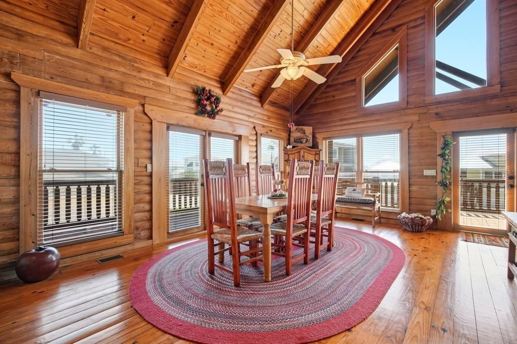 На продажу: $799,000 (4 спален, 3 ванн, 3452 Квадратных фут)