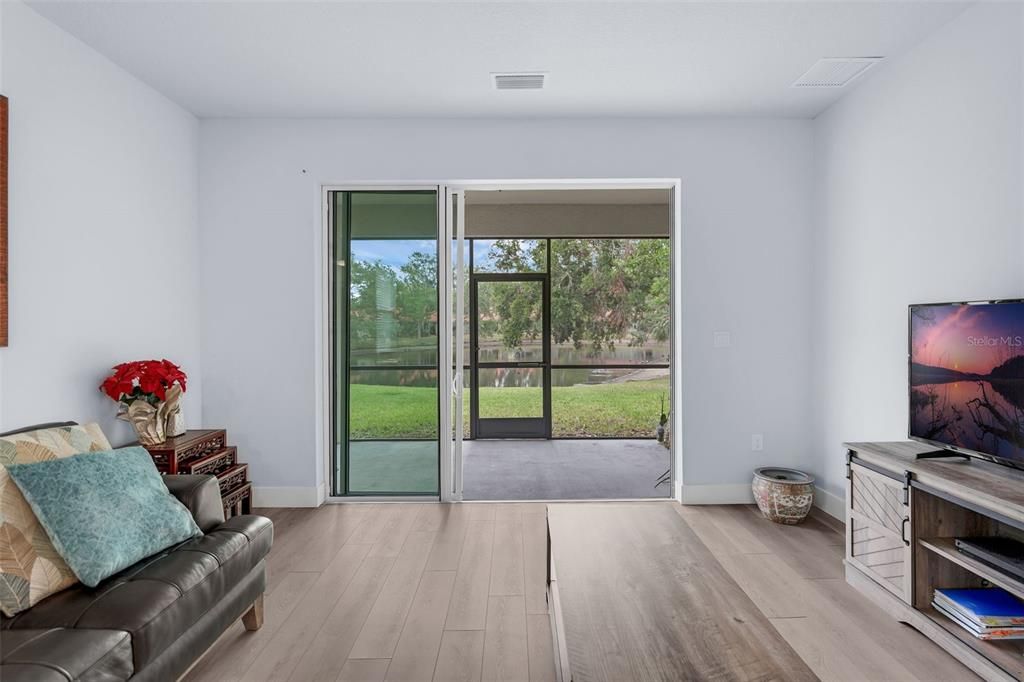 En Venta: $273,999 (2 camas, 2 baños, 1248 Pies cuadrados)