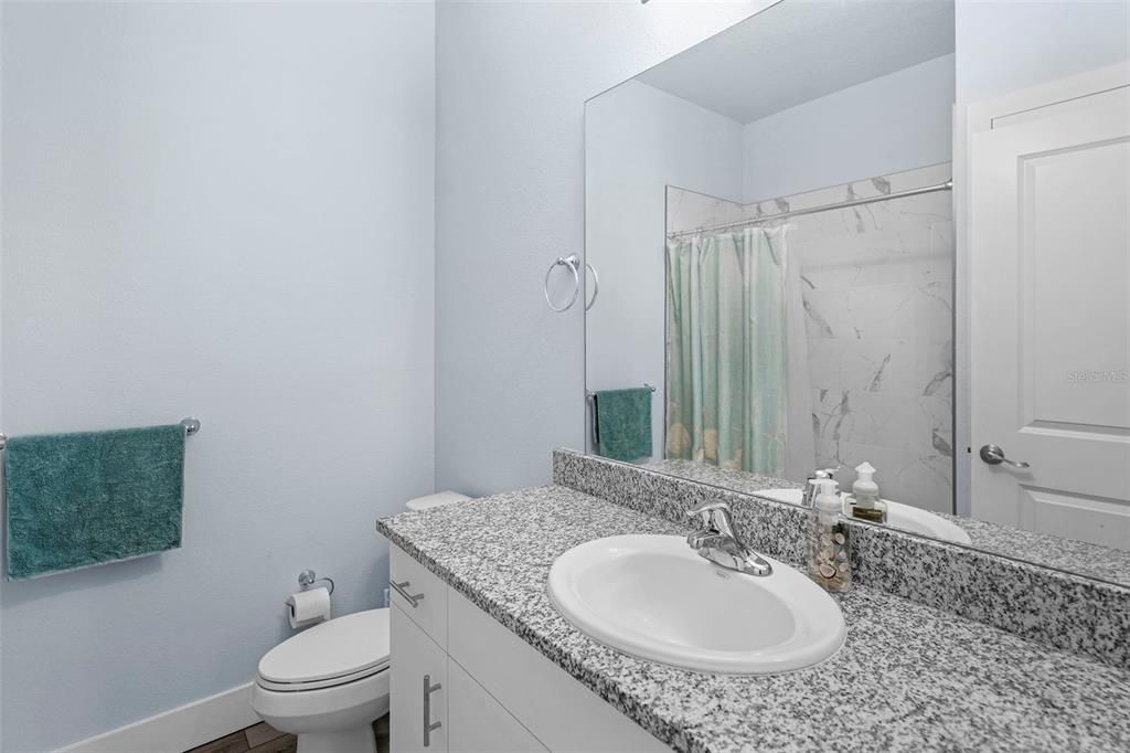 En Venta: $273,999 (2 camas, 2 baños, 1248 Pies cuadrados)