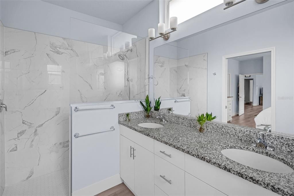 En Venta: $273,999 (2 camas, 2 baños, 1248 Pies cuadrados)