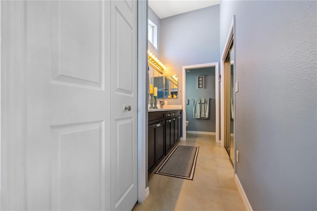 Под контрактом: $524,999 (3 спален, 2 ванн, 1517 Квадратных фут)
