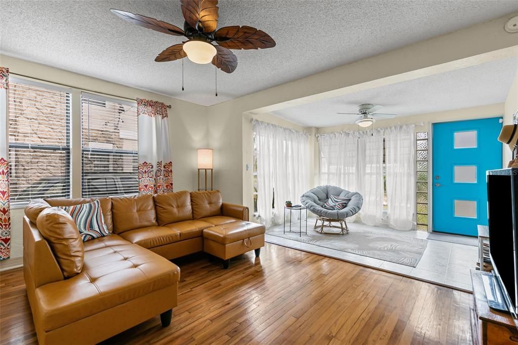 На продажу: $529,999 (5 спален, 0 ванн, 2482 Квадратных фут)