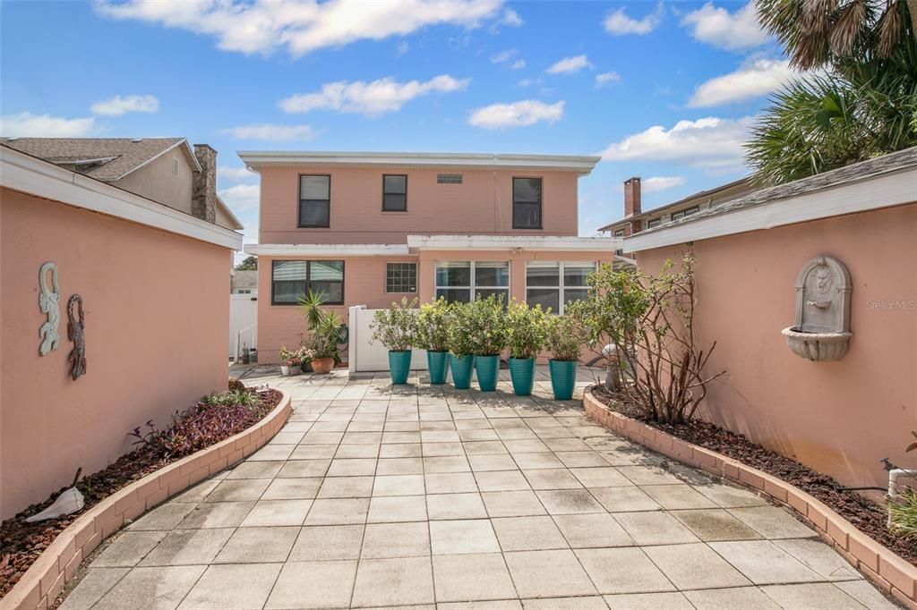 На продажу: $529,999 (5 спален, 0 ванн, 2482 Квадратных фут)